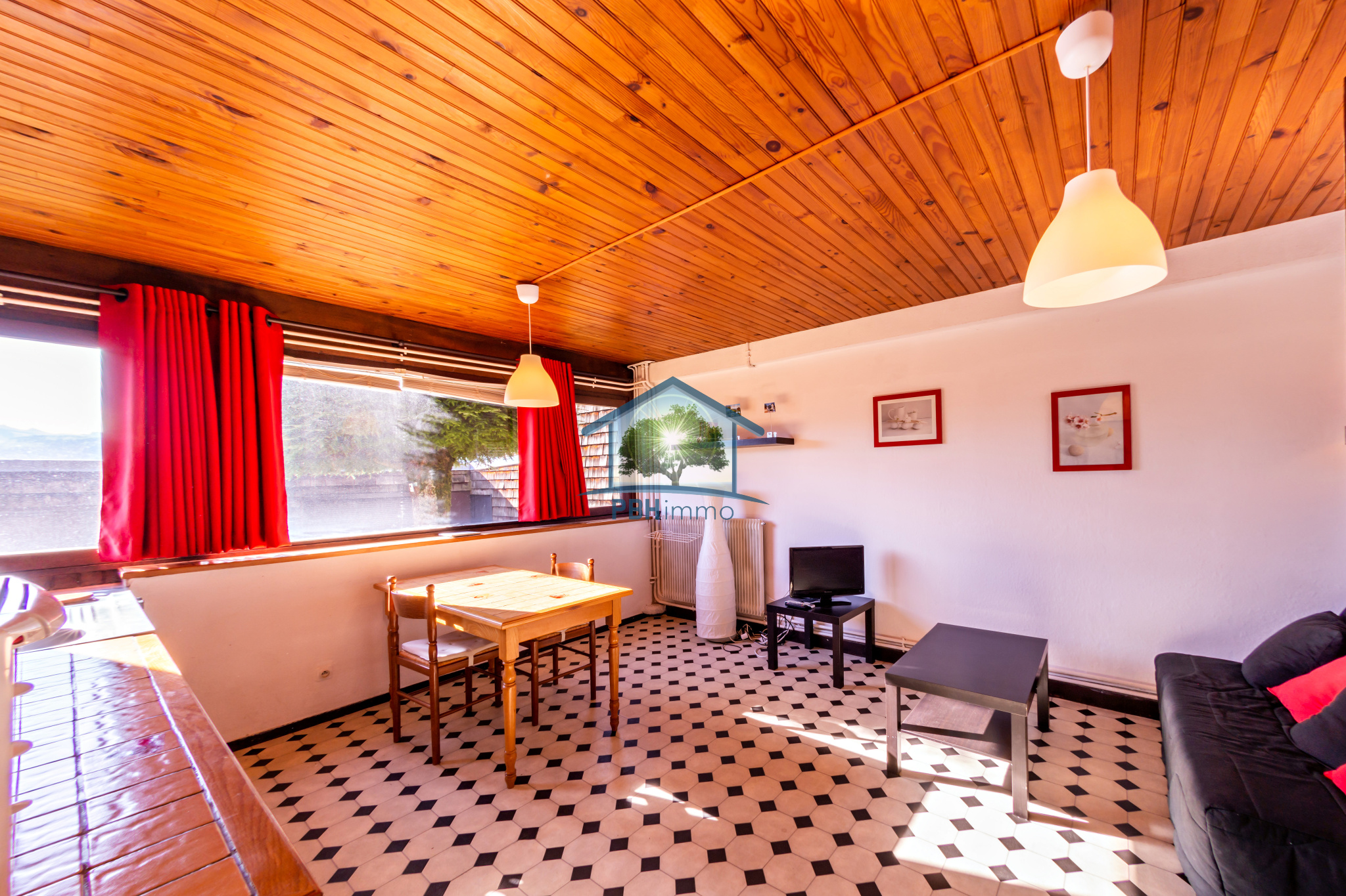 vente appartement F1 beaux volumes exposition plein sud