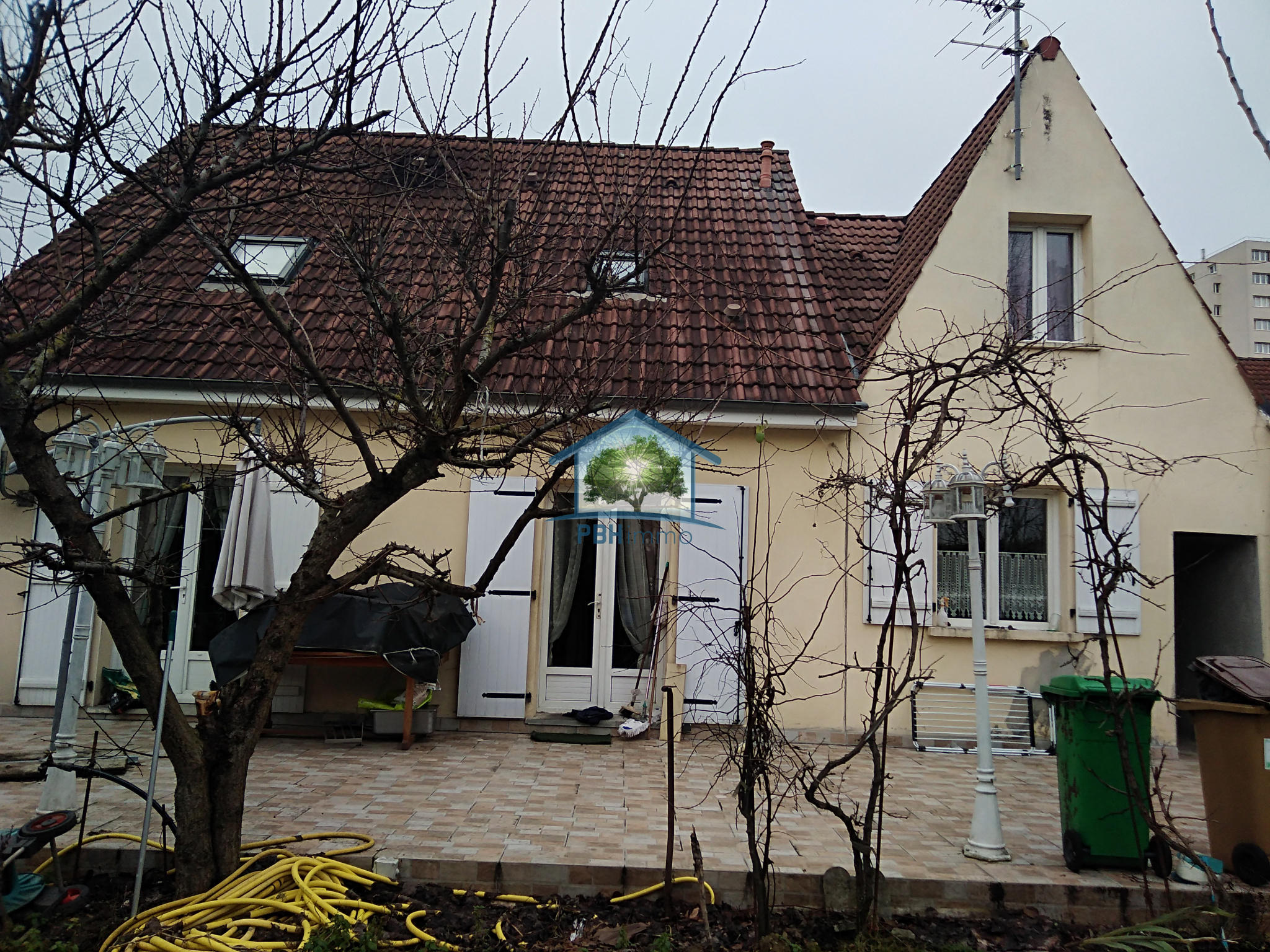 vente Exclusivité Maison de 147m2 à Montmagny avec un T2 indépendant